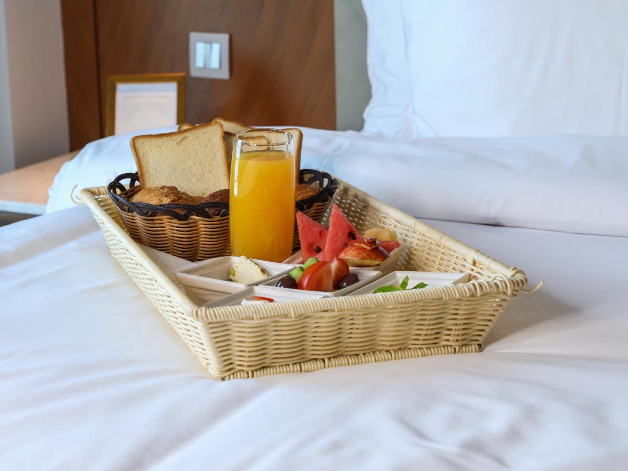 Hotel The Seven 4*